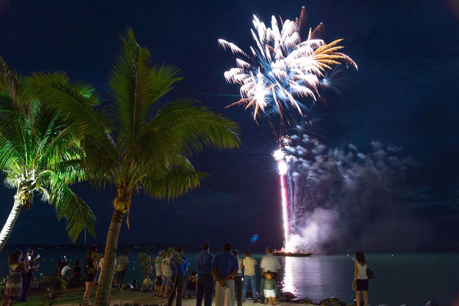 Pacific Island Fireworks Shows Firework Professionals